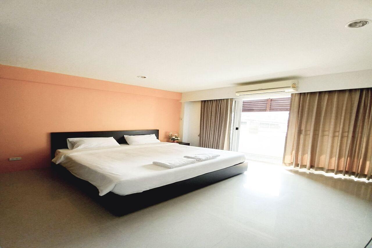 Ruan Plaisoi Apartment 방콕 외부 사진