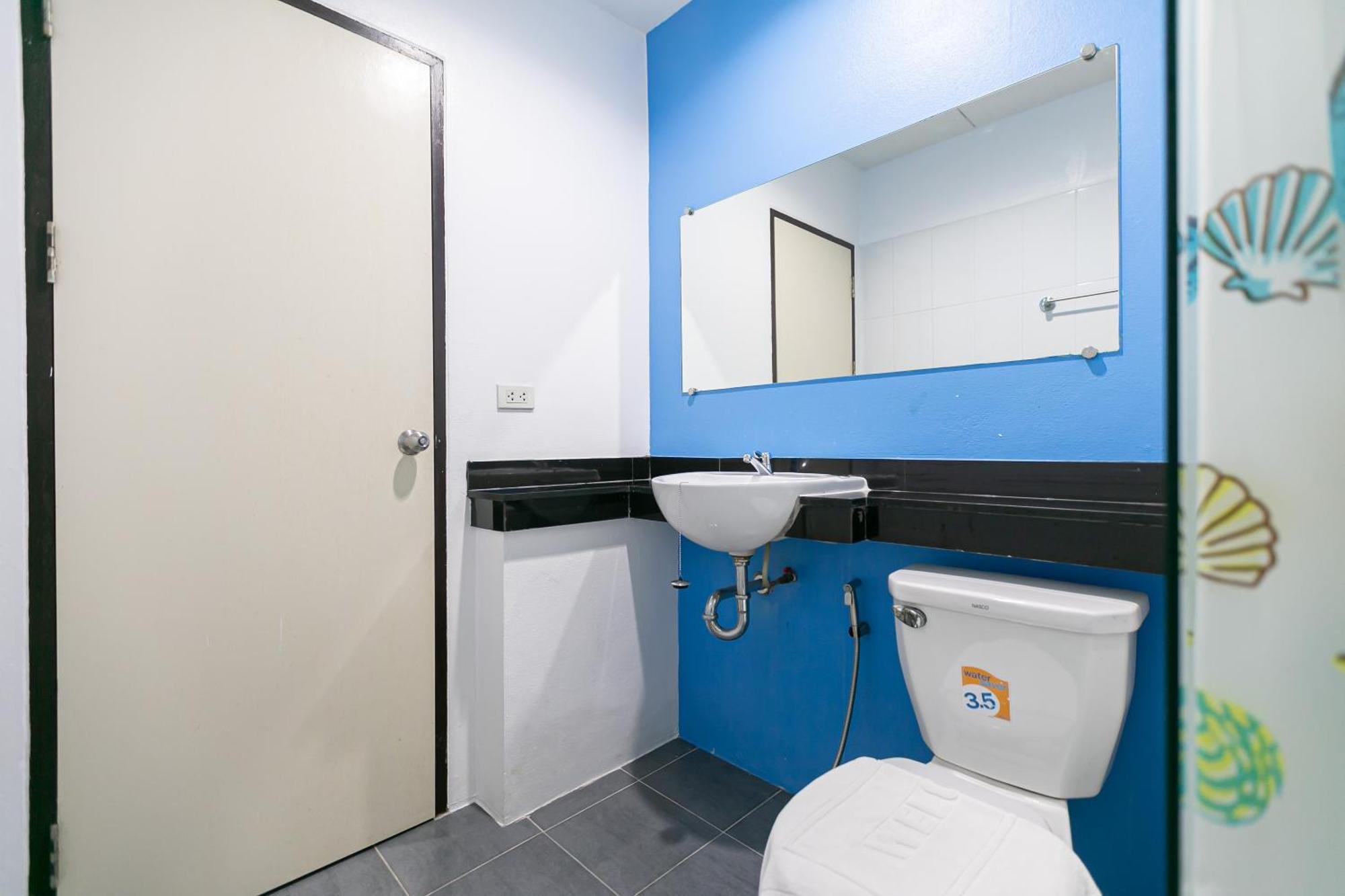 Ruan Plaisoi Apartment 방콕 외부 사진