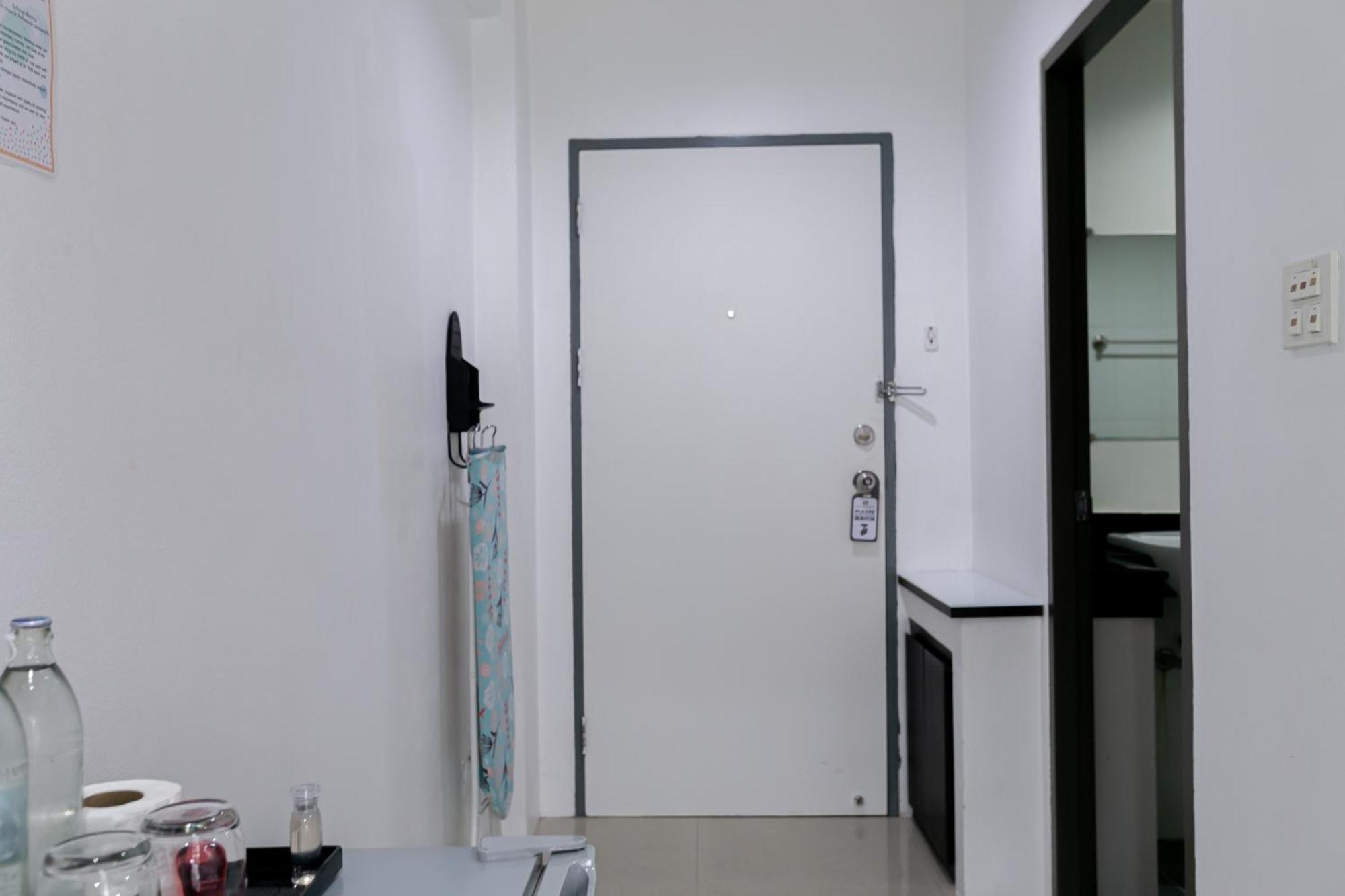 Ruan Plaisoi Apartment 방콕 외부 사진