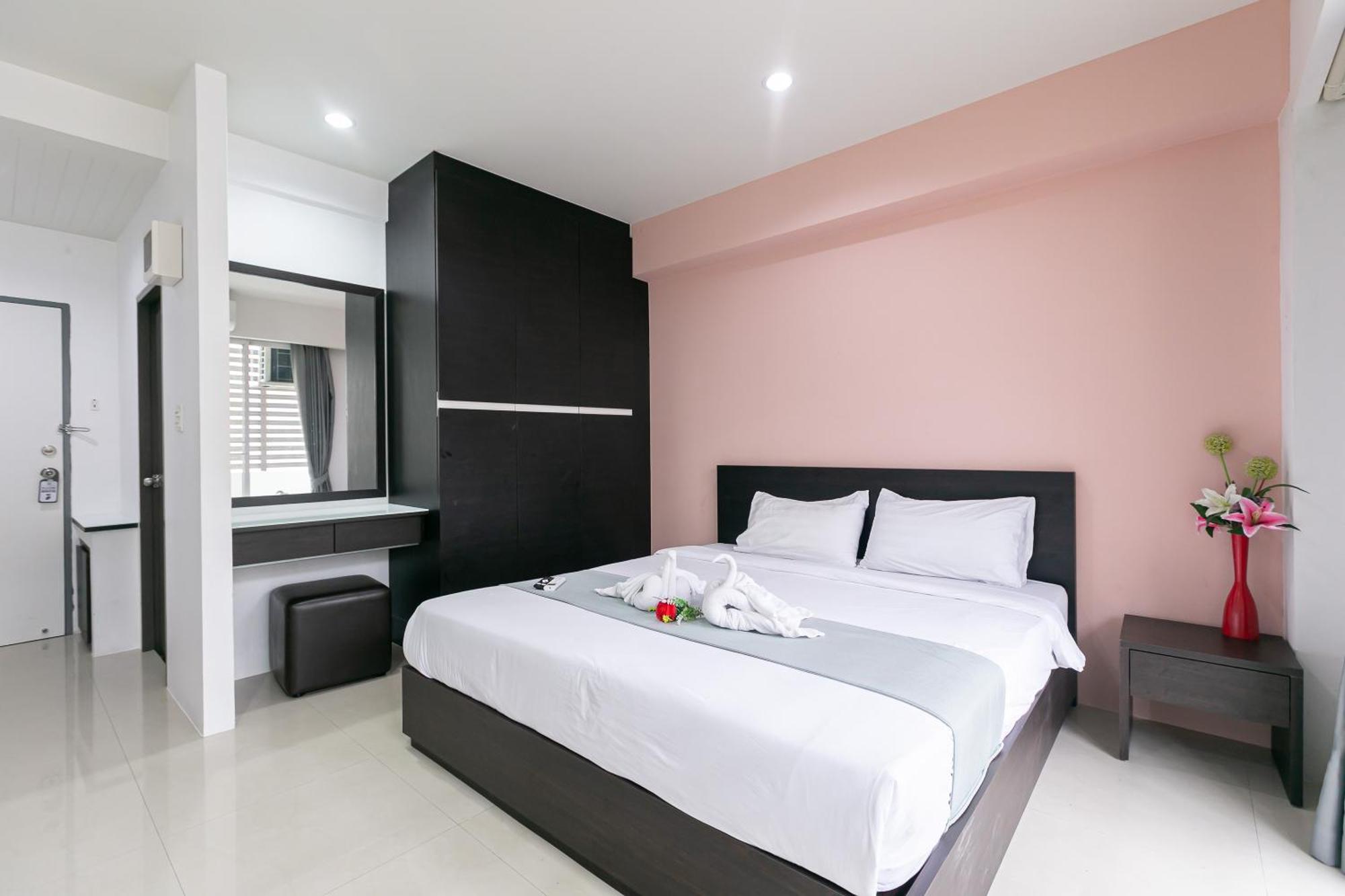 Ruan Plaisoi Apartment 방콕 외부 사진