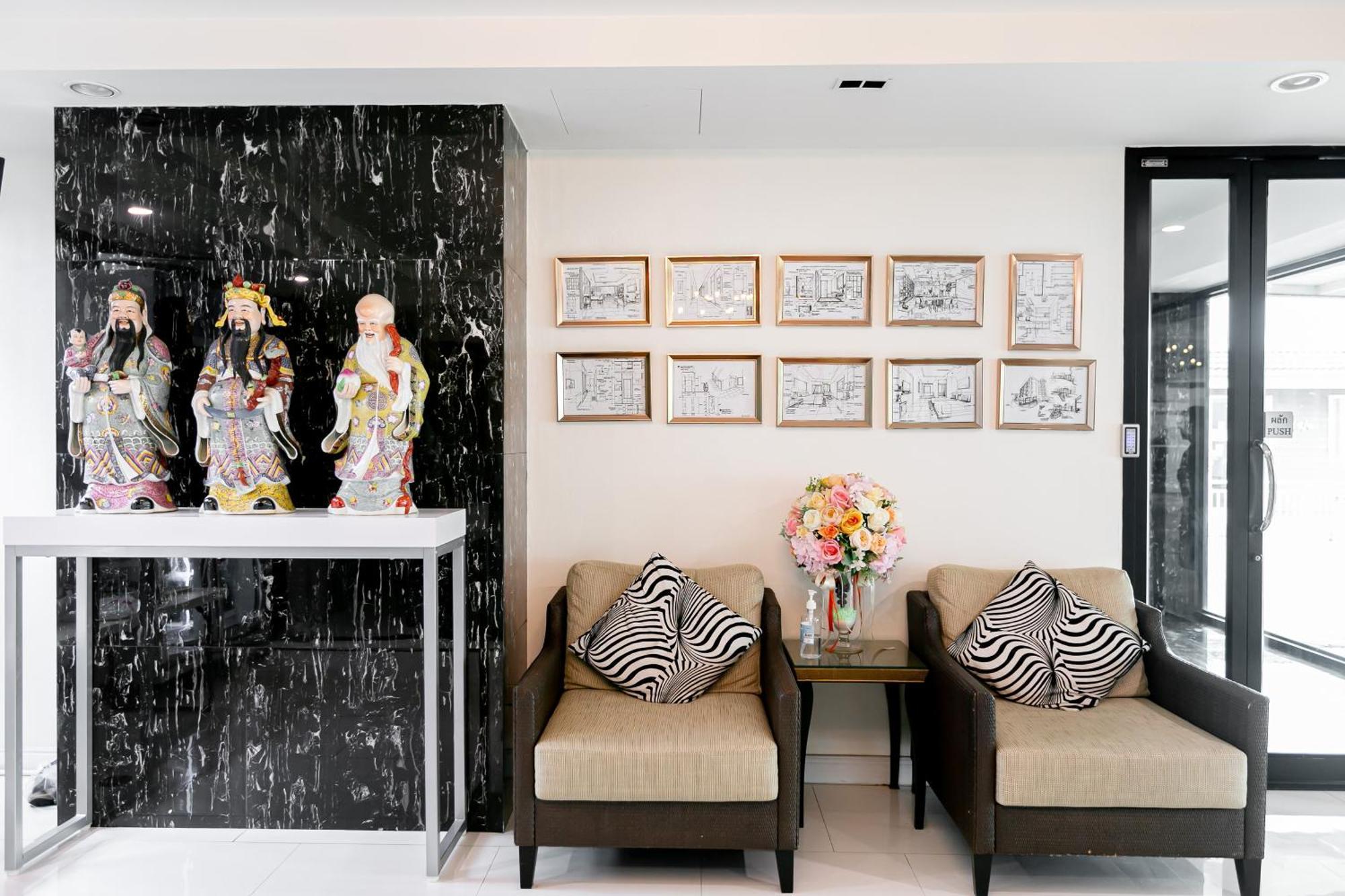 Ruan Plaisoi Apartment 방콕 외부 사진