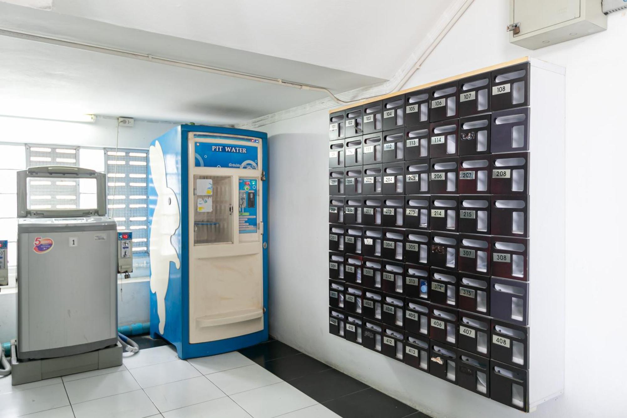Ruan Plaisoi Apartment 방콕 외부 사진