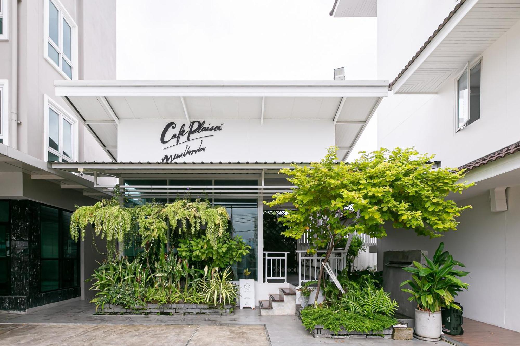 Ruan Plaisoi Apartment 방콕 외부 사진