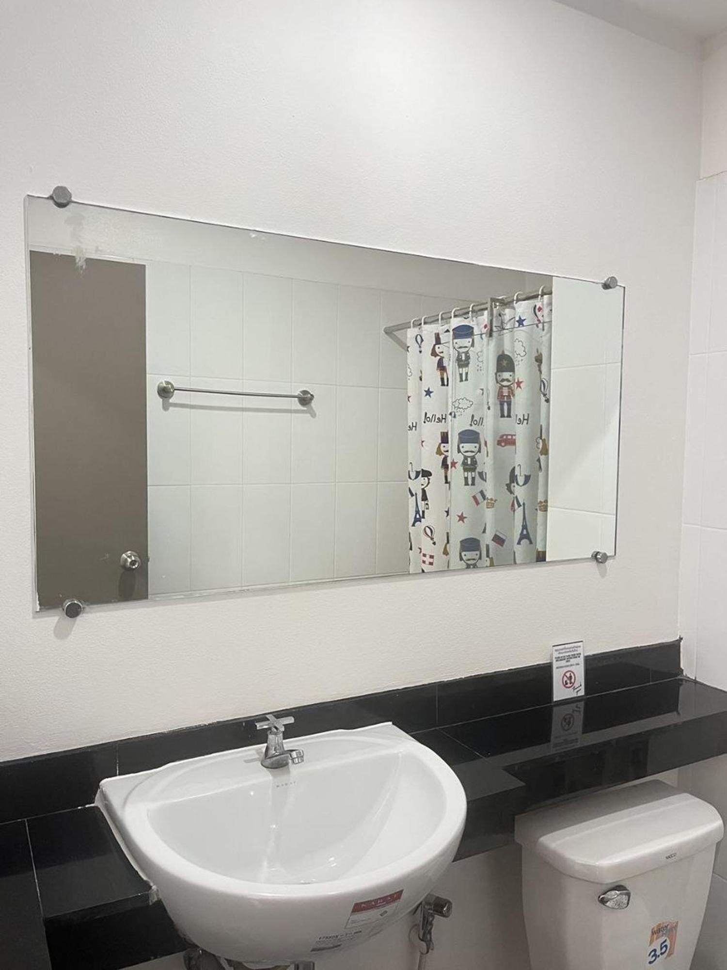 Ruan Plaisoi Apartment 방콕 외부 사진